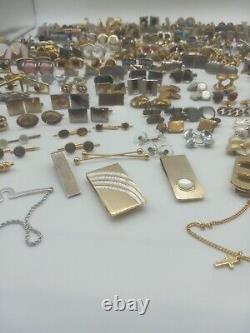 Lot Of 320 Pieces Of Men's Vintage Wearable Jewelry Signed And Unsigned