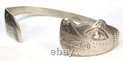 PAIR First Nations Northwest Coast TLINGIT Vintage BEAR Sterling Silver Bracelet