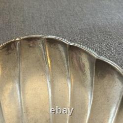 Pair (2) Dunkirk Silversmiths Sterling Silver Clam Shell Nut Dishes Antique VTG