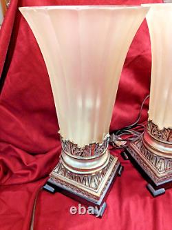 Pair 2 Vintage Uttermost Table Top/Boudoir Accent Lamps with Acrylic/Lucite shades