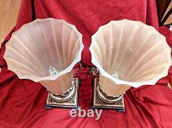 Pair 2 Vintage Uttermost Table Top/Boudoir Accent Lamps with Acrylic/Lucite shades