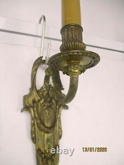Pair Couple Vintage Ornate Brass Wall Sconces Lamps French Hollywood Regency