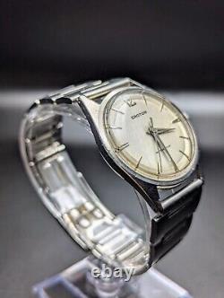 Pair of Croton Mens Watches Vintage 17-Jewel Swiss