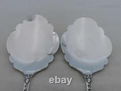 Pair of Vintage English Sterling Silver Large Beautiful Serving Spoons KL-9