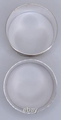 Pair of Vintage English Sterling Silver Napkin Rings, blank cartouches, d. 1943