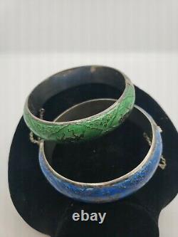 Pair of Vtg Siam 925 Sterling Silver Green & Blue Enamel Hinged Bangle Bracelet