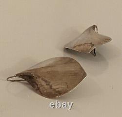 Signed Modernist Minimalist Vintage D Epstein Leaf Earrings in Sterling Silver