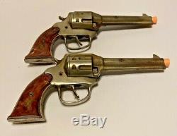 VINTAGE 1940s MATCHED PAIR OF KILGORE LONE RANGER HIYO SILVER CAST IRON CAP GUNS