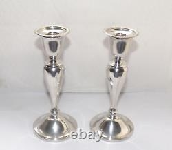 VINTAGE GEORGE V STERLING SILVER PAIR OF CANDLESTICKS, 17cm, BIRMINGHAM 1927