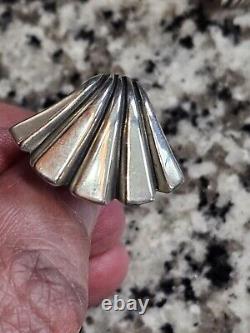 Vintage 1 1/8 James Avery Omega Back Sterling Silver Clam Triangle MCM Earrings