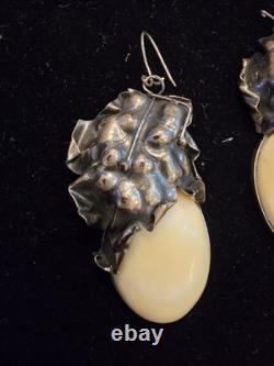 Vintage 800 Silver and Cream Color Cabochon Pair of Earrings Handcrafted