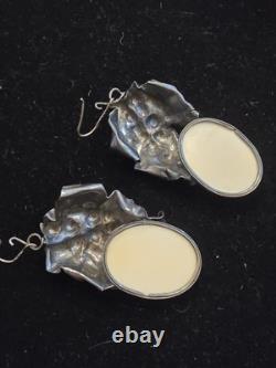 Vintage 800 Silver and Cream Color Cabochon Pair of Earrings Handcrafted