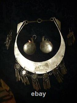Vintage Hmong Miau Torque Silver Tribal, Floral Choker/Necklace, 2 Pair Earrings