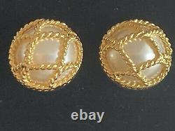 Vintage JOAN RIVERS CLASSICS 5 Pair Boxed Pierced Earring Set Gold Silver EUC