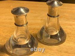 Vintage MCM Steuben glass & sterling silver salt / Pepper Shaker 3 x 2 1/4