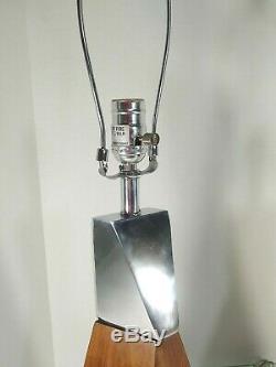 Vintage MID CENTURY Style MODERN WOOD and SILVER Toned LAMPS 1 PAIR Table Lamps