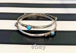 Vintage Pair Mexican Sterling Silver Bangle Turquoise Bracelets