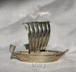 Vintage Pair Sailboats Sterling Silver Salt and Pepper Shaker 925 Ship