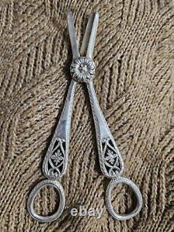 Vintage Sterling Sliver Grape Scissors