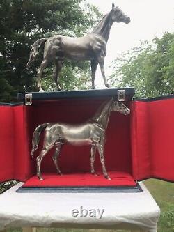 Vintage Sterling Solid Silver Matching? Pair Of Racing Horse Figure's 4148.8 Gr