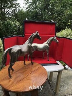 Vintage Sterling Solid Silver Matching? Pair Of Racing Horse Figure's 4148.8 Gr