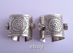 Vintage berber Bedouin silver bracelet Cuff Pair-North african/middle eastern
