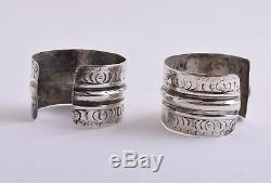 Vintage egyptian siwa berber Gypsy Bedouin silver bracelets Cuff Pair