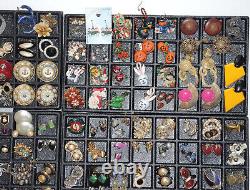 192 Boucles d'oreilles Vintage et Modernes Clips, Percées, à vis 1/3 d'entre elles Signées