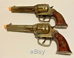 1940 Vintage Paire De Kilgore Lone Ranger Hiyo Argent En Fonte Cap Armes À Feu