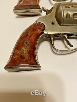 1940 Vintage Paire De Kilgore Lone Ranger Hiyo Argent En Fonte Cap Armes À Feu