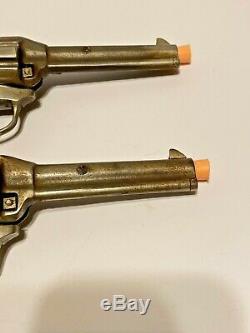 1940 Vintage Paire De Kilgore Lone Ranger Hiyo Argent En Fonte Cap Armes À Feu