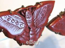 Antique Vintage Paire Set Chinois D'exportation Sculpté Cinnabar Laque Clips Robe Moth