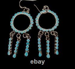Boucles d'oreilles en argent sterling avec 72 pierres de turquoise montées en affleurement de style Zuni vintage