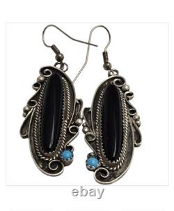Boucles d'oreilles en argent sterling avec onyx noir de Yolanda Yazzie, vintage exceptionnel, Navajo