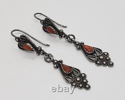 Boucles d'oreilles pendantes en argent sterling vintage berbères kabyles algériennes avec corail rouge