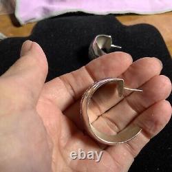 Boucles d'oreilles vintage Navajo en argent sterling JB, larges créoles avec estampillage de designer
