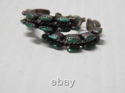 Boucles d'oreilles vintage en argent sterling et turquoise Zuni Pueblo indien en demi-boucle