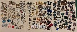 GRAND LOT de 150+ PAIRES DE BOUCLES D'OREILLES VINTAGE/ACTUELLES PORTABLES À REVENDRE DE NOMBREUX STYLES/COULEURS