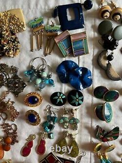 GRAND LOT de 150+ PAIRES DE BOUCLES D'OREILLES VINTAGE/ACTUELLES PORTABLES À REVENDRE DE NOMBREUX STYLES/COULEURS