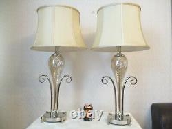 Grande Paire De Lampes De Table Design Chrome Et Verre Avec Des Nuances Vintage