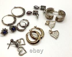 Lot 8 Paire de boucles d'oreilles en argent sterling avec topaze $12 la paire 19.6g Bijoux vintage