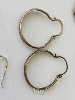 Lot de 21 paires de boucles d'oreilles vintage en argent sterling 925 à pendantes et clous.