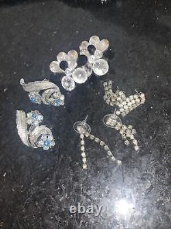 Lot de 40 pièces de bijoux en strass vintage broches boucles d'oreilles colliers bracelets