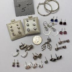 Lot de bijoux de 21 boucles d'oreilles vintage en argent sterling avec pendants CZ et pierres précieuses