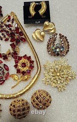 Lot de bijoux vintage 16 Eisenberg Ice Juliana Barrera Dodds Crown Trifari B730