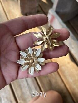 Lot de bijoux vintage Boucles d'oreilles à clip en strass Bracelet Émail? 16 pièces