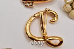 Lot de bijoux vintage Christian Dior Swarovski Joan Rivers Trifari Monet AK J111