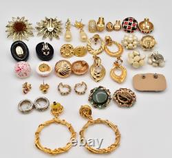 Lot de bijoux vintage Christian Dior Swarovski Joan Rivers Trifari Monet AK J111