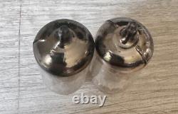 NOTRE paire appariée de ECC83 NOS en platine avec plaques lisses en argent d'avant-guerre