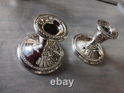Paire (2) de bougeoirs Vintage en argent sterling couronnés avec design orné enroulé et pesé 3,25'